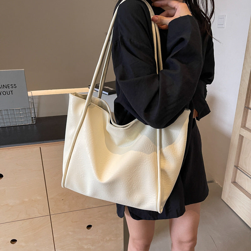 Women's Leather Tote Bag – Spacious, Stylish & Versatile for Work & Travel