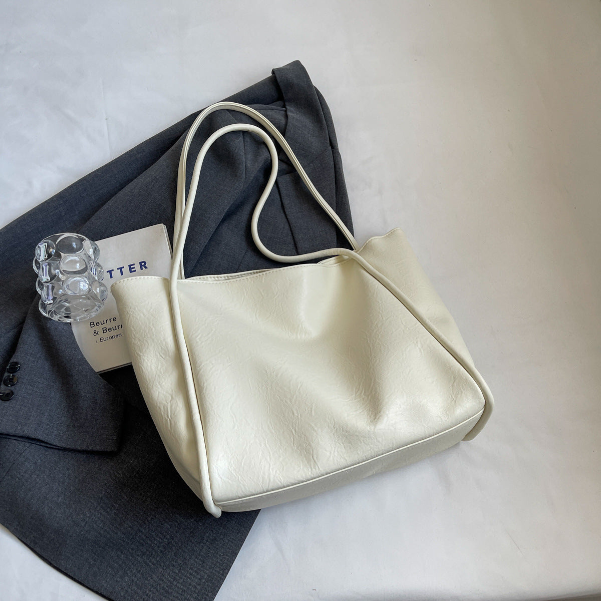 Women's Leather Tote Bag – Spacious, Stylish & Versatile for Work & Travel