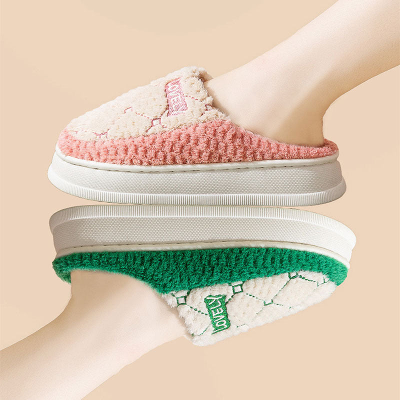 Couple Plush House Slippers – Thick-Soled Non-Slip Indoor Shoes with Rhombus Pattern (Men/Women)