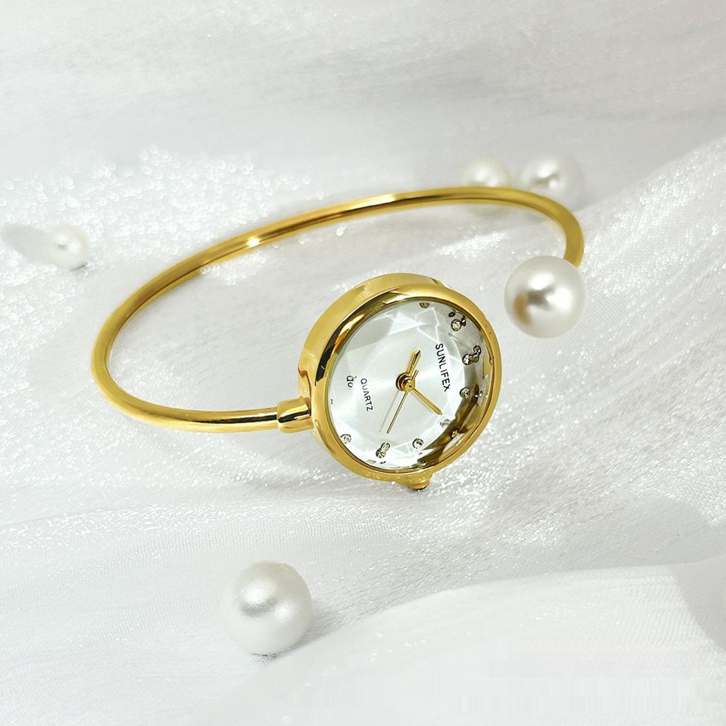 Women’s Elegant Pearl Bangle Watch – High-Grade Fashion Bracelet Timepiece
