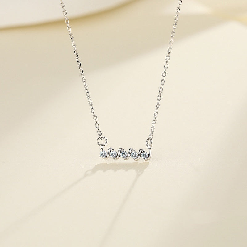 S925 Sterling Silver Moissanite Mobius Necklace – Cheng Cheng Light Luxury Jewelry